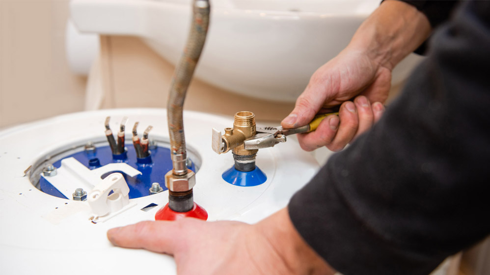 Water Heater Maintenance in Barrera